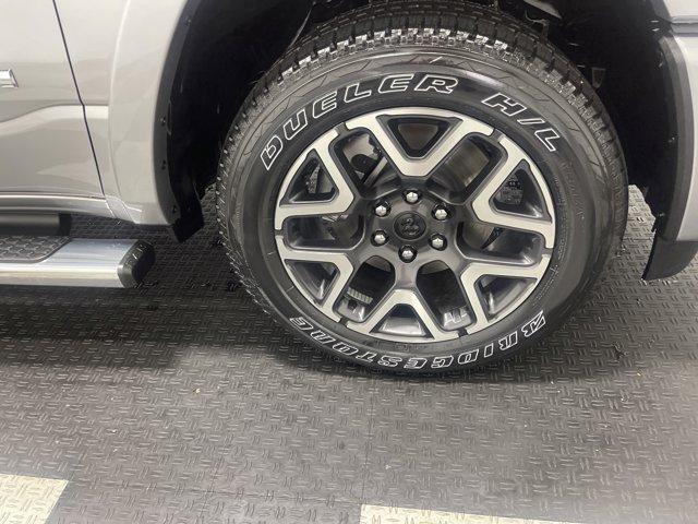 new 2025 Ram 1500 car, priced at $58,376