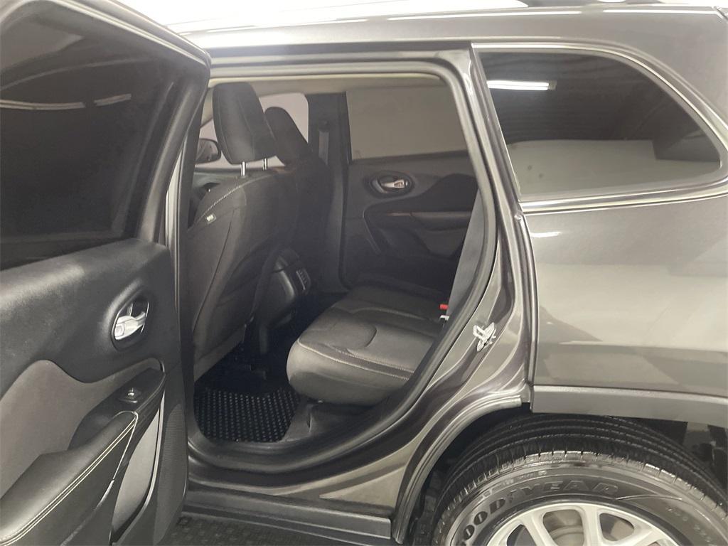 used 2015 Jeep Cherokee car, priced at $12,053