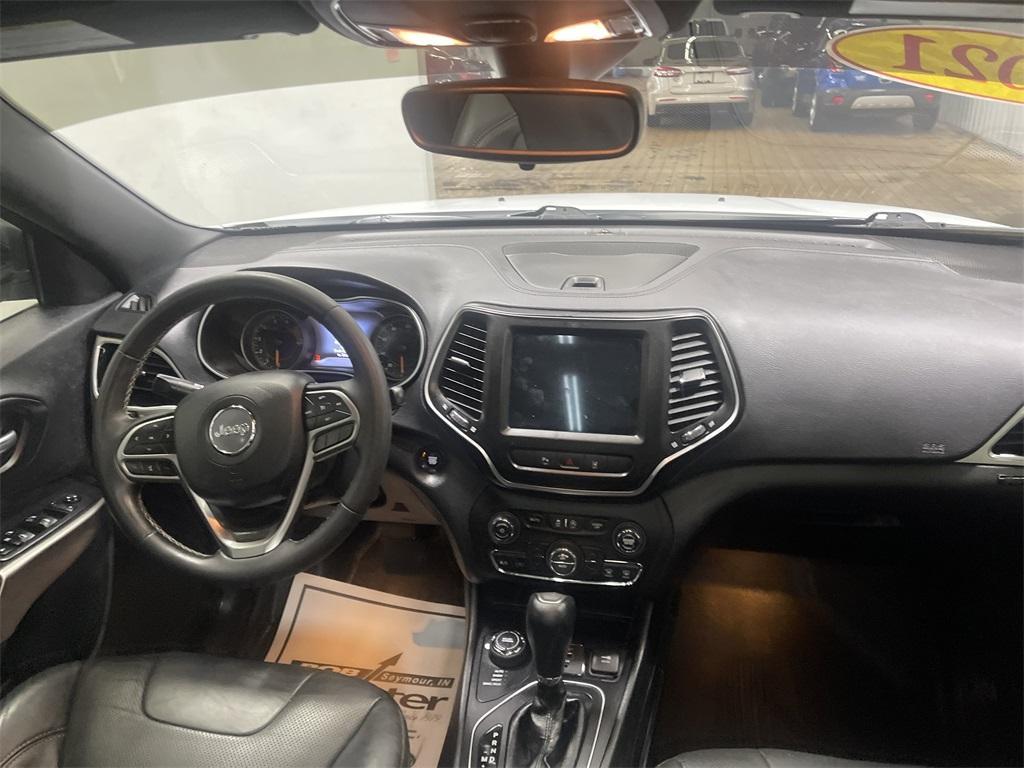 used 2021 Jeep Cherokee car, priced at $23,256