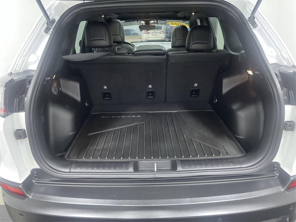 used 2021 Jeep Cherokee car, priced at $23,256