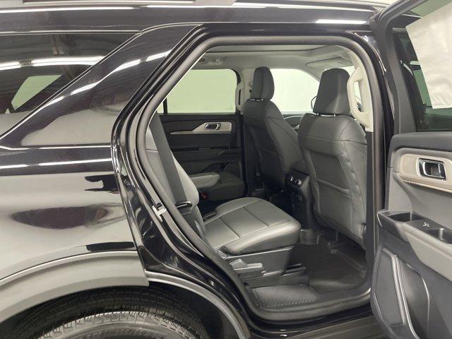 new 2025 Ford Explorer car, priced at $48,083