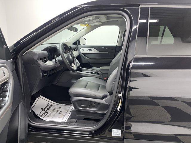 new 2025 Ford Explorer car, priced at $48,083