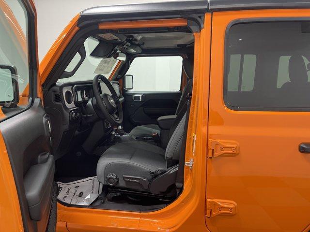 new 2025 Jeep Wrangler car, priced at $45,869
