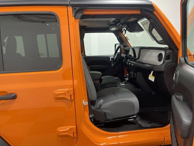 new 2025 Jeep Wrangler car, priced at $45,869