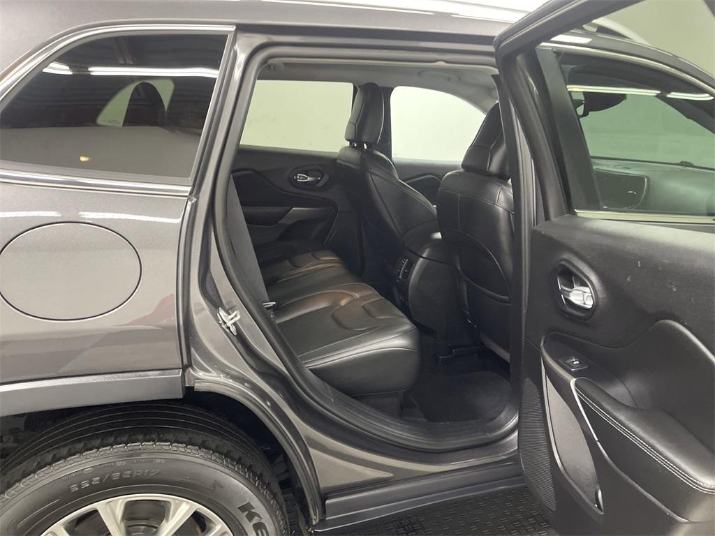 used 2021 Jeep Cherokee car, priced at $20,172