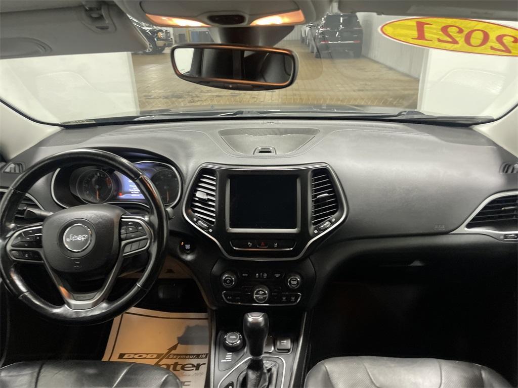 used 2021 Jeep Cherokee car, priced at $20,172