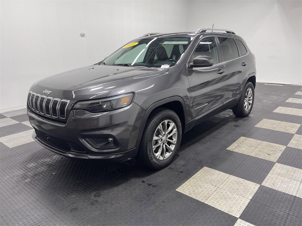 used 2021 Jeep Cherokee car, priced at $20,172