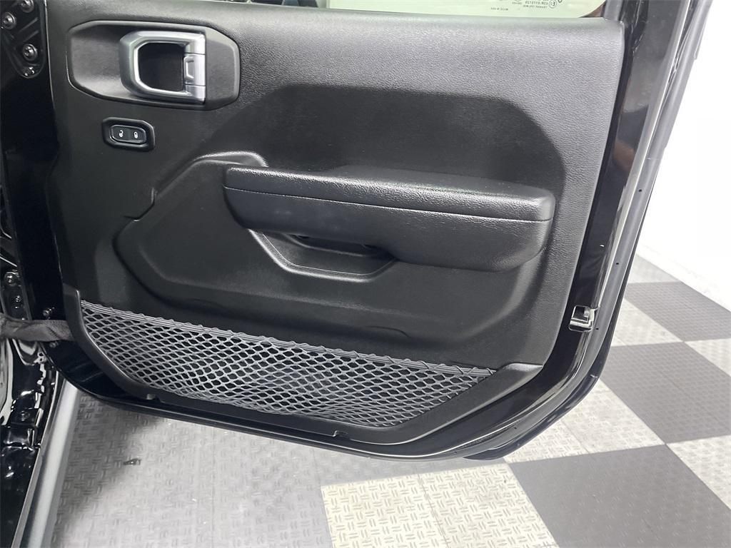 used 2023 Jeep Gladiator car, priced at $45,399