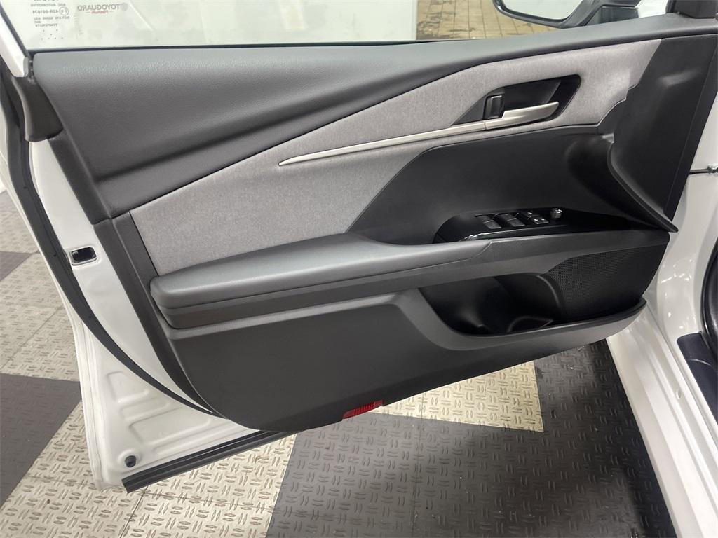 used 2025 Toyota Camry car, priced at $31,162