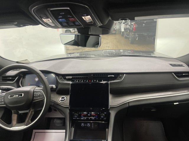 new 2025 Jeep Grand Cherokee L car, priced at $48,882