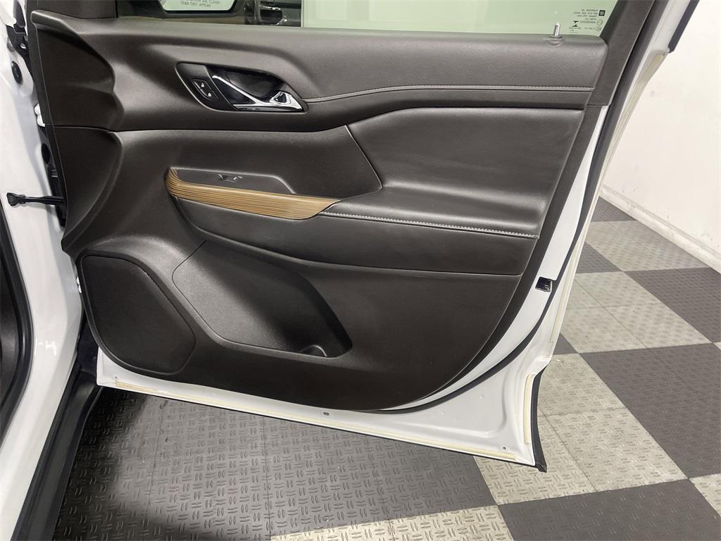 used 2021 GMC Acadia car, priced at $21,660