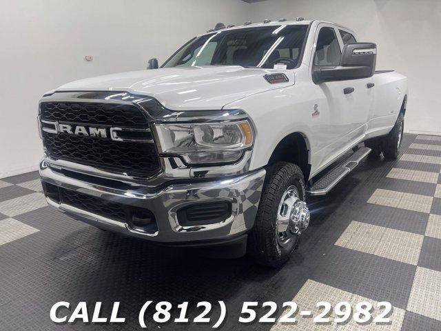 new 2024 Ram 3500 car, priced at $62,702