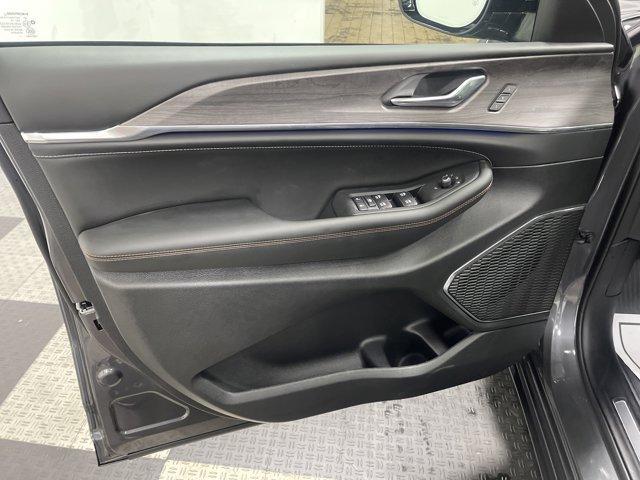 new 2025 Jeep Grand Cherokee L car, priced at $56,263