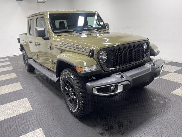 new 2025 Jeep Gladiator car, priced at $44,570