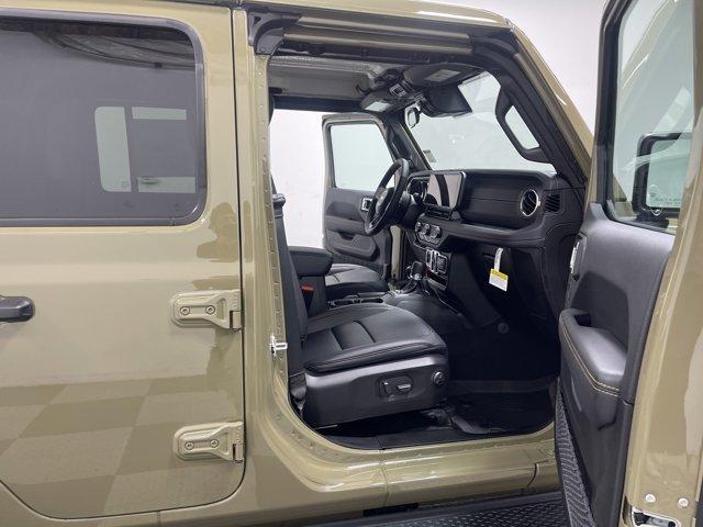 new 2025 Jeep Gladiator car, priced at $44,570