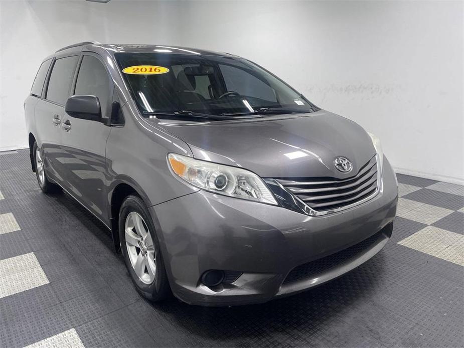 used 2016 Toyota Sienna car, priced at $15,520