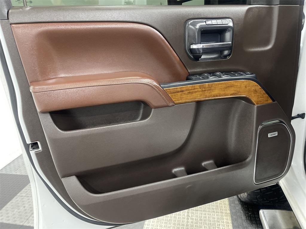 used 2016 Chevrolet Silverado 2500 car, priced at $28,345
