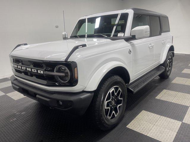 new 2025 Ford Bronco car, priced at $53,081