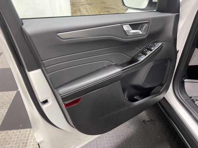 new 2025 Ford Escape car, priced at $30,782