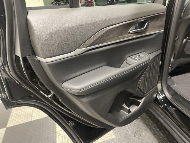 new 2025 Jeep Grand Cherokee car, priced at $43,128