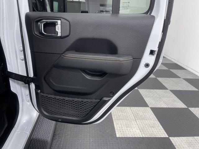 new 2025 Jeep Gladiator car, priced at $44,127
