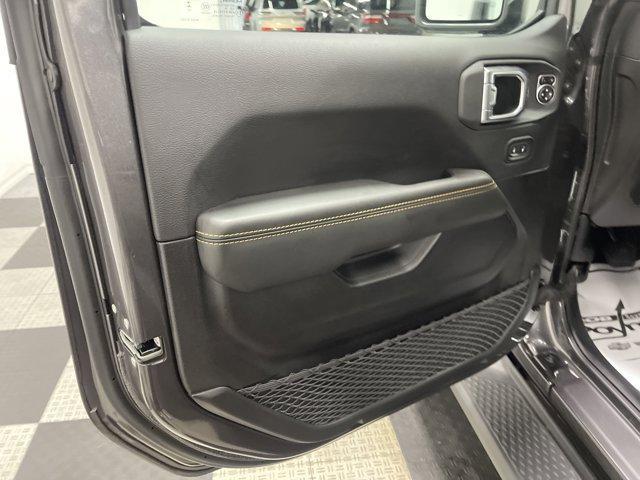 new 2025 Jeep Gladiator car, priced at $42,226