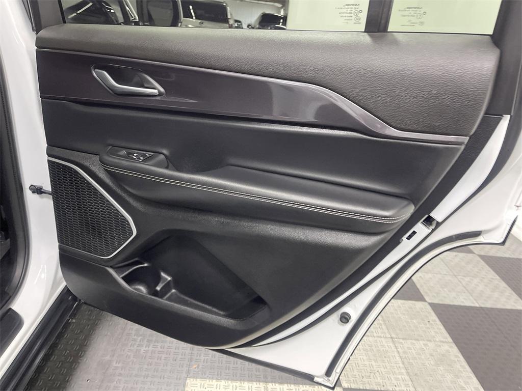 used 2021 Jeep Grand Cherokee L car, priced at $29,955