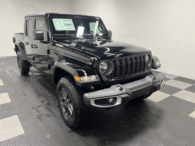 new 2024 Jeep Gladiator car, priced at $41,273