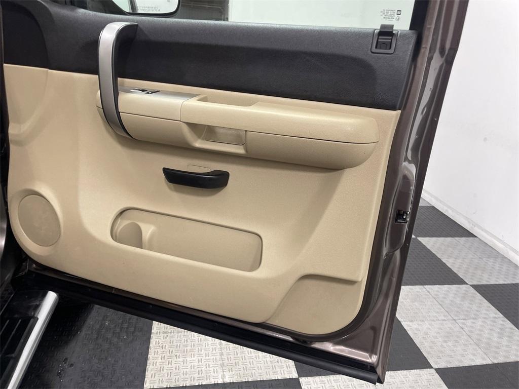 used 2007 Chevrolet Silverado 1500 car, priced at $9,800