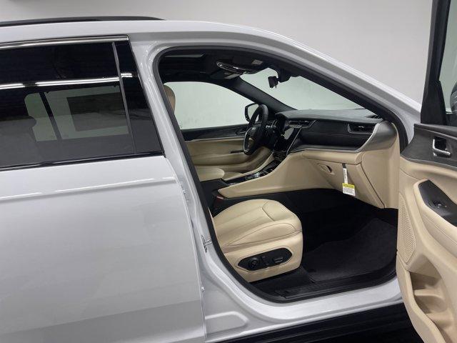 new 2025 Jeep Grand Cherokee L car, priced at $49,080