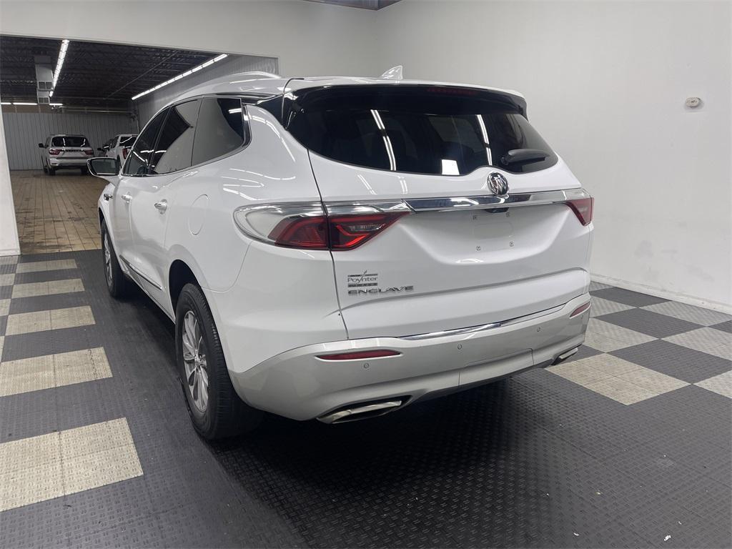 used 2024 Buick Enclave car, priced at $29,109