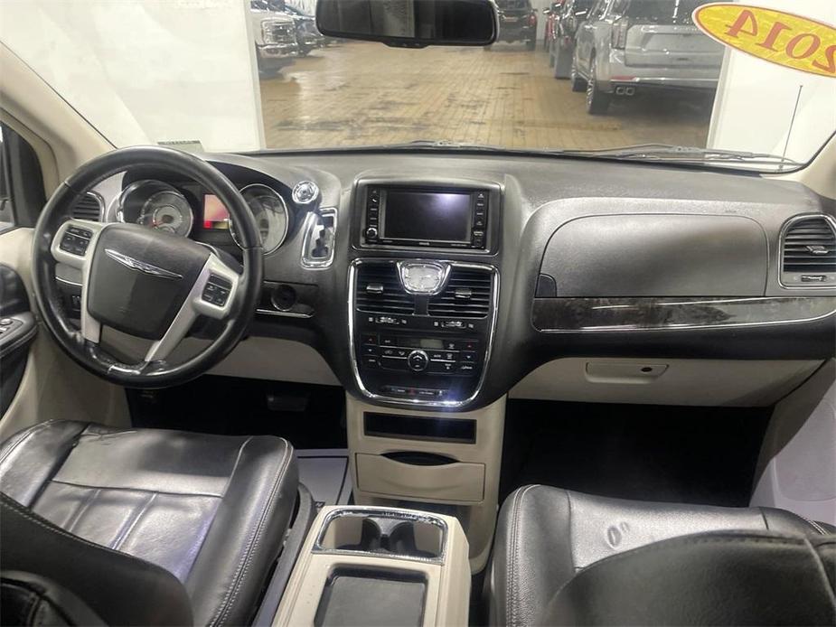 used 2014 Chrysler Town & Country car, priced at $8,449