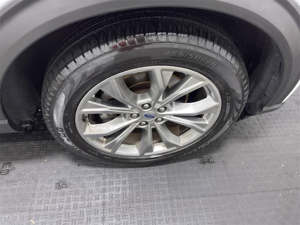 used 2022 Ford Explorer car, priced at $28,372