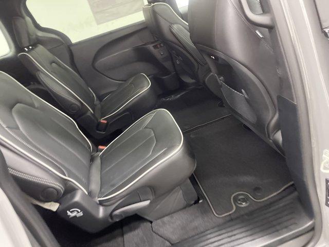 new 2025 Chrysler Pacifica car, priced at $46,626