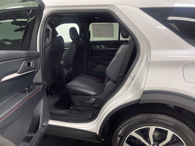 new 2025 Ford Explorer car, priced at $47,205