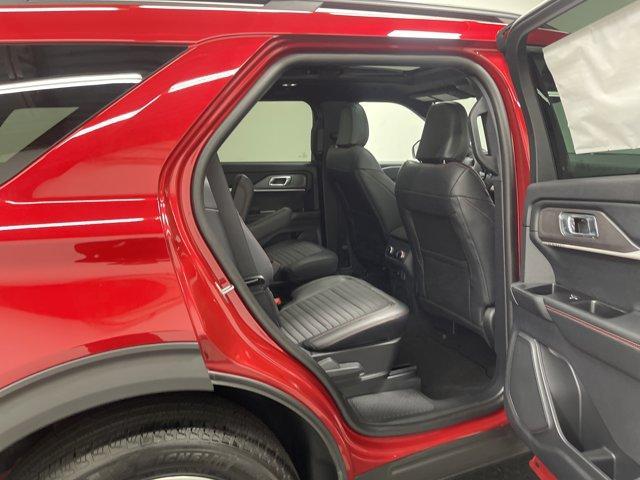 new 2025 Ford Explorer car, priced at $47,950