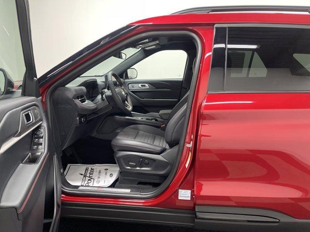 new 2025 Ford Explorer car, priced at $47,950