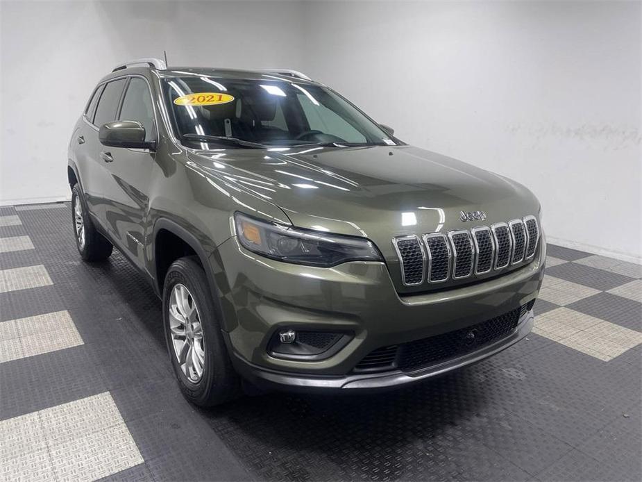 used 2021 Jeep Cherokee car, priced at $23,384