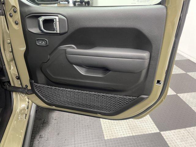 new 2025 Jeep Gladiator car, priced at $41,303