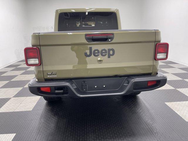 new 2025 Jeep Gladiator car, priced at $41,303
