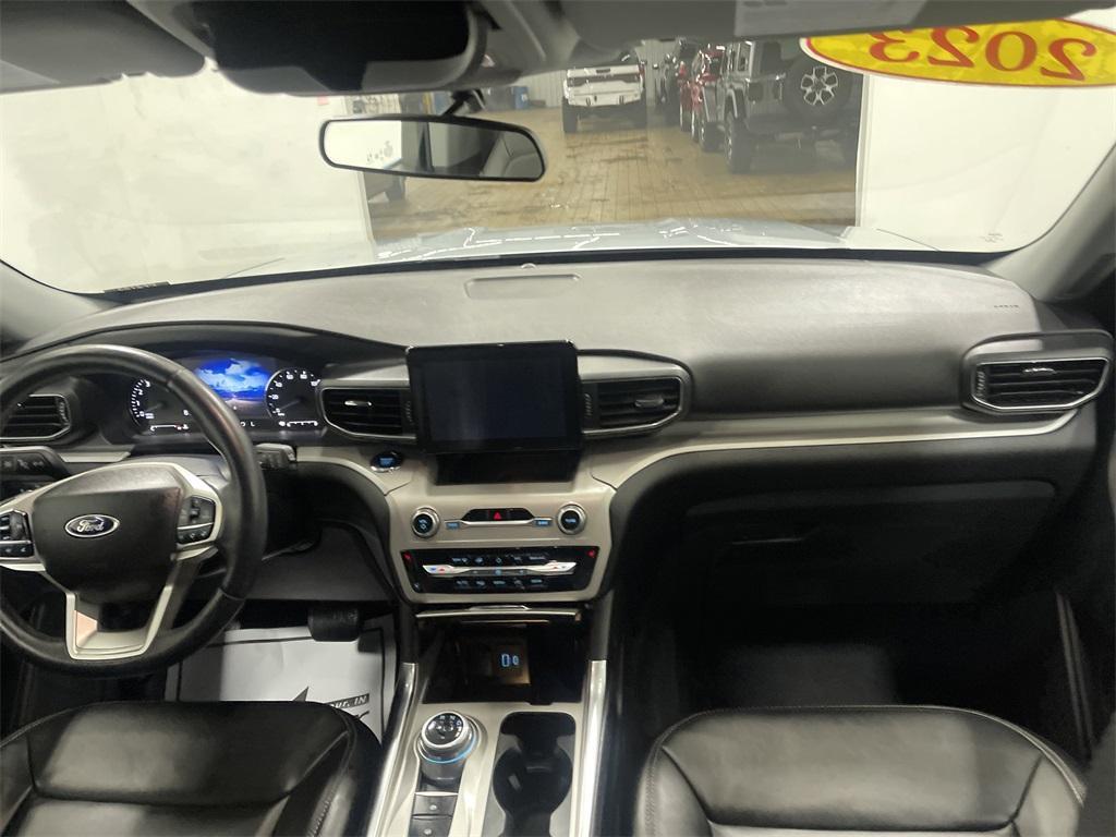 used 2023 Ford Explorer car, priced at $26,654