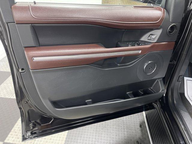 used 2023 Ford Expedition car, priced at $41,542
