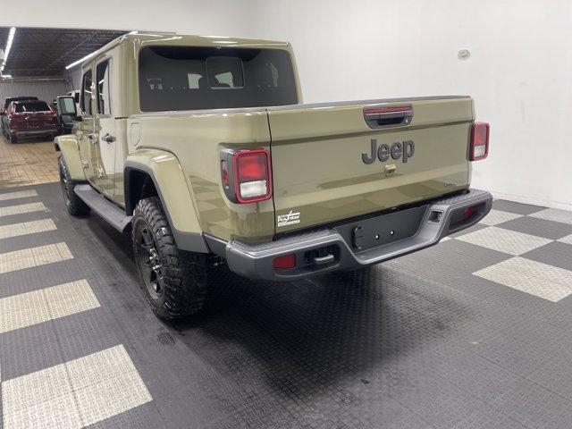 new 2025 Jeep Gladiator car, priced at $44,327