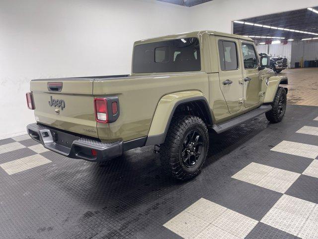new 2025 Jeep Gladiator car, priced at $42,570