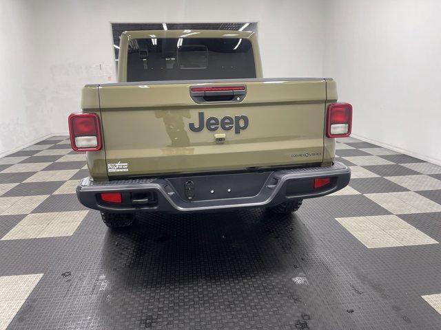 new 2025 Jeep Gladiator car, priced at $42,570
