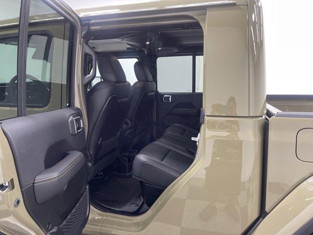 new 2025 Jeep Gladiator car, priced at $42,570