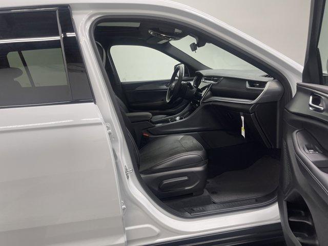 new 2025 Jeep Grand Cherokee L car, priced at $41,749