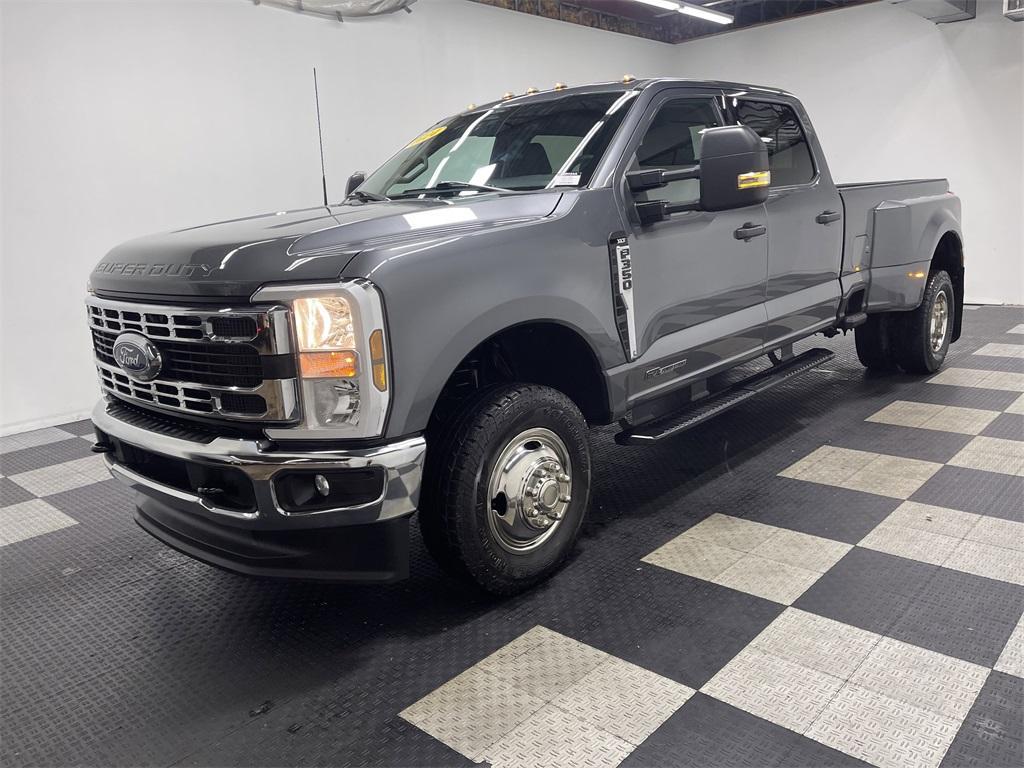 used 2024 Ford F-350 car, priced at $53,876
