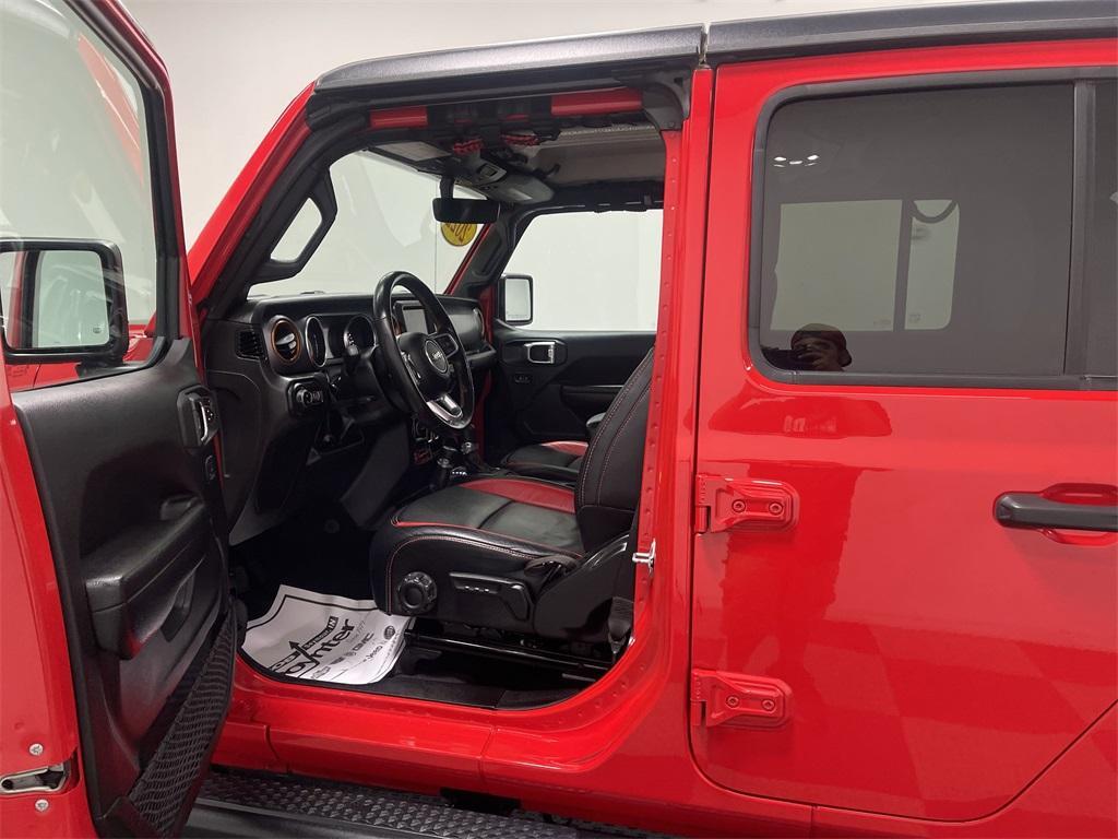 used 2022 Jeep Gladiator car, priced at $42,339