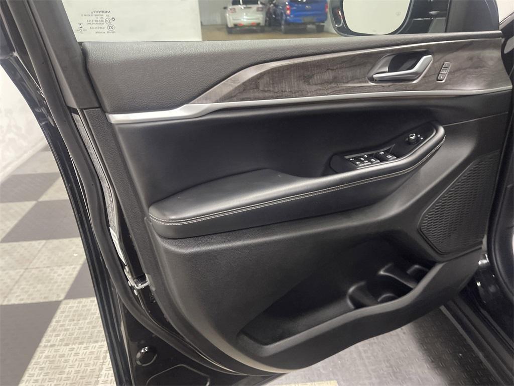 used 2023 Jeep Grand Cherokee L car, priced at $26,537